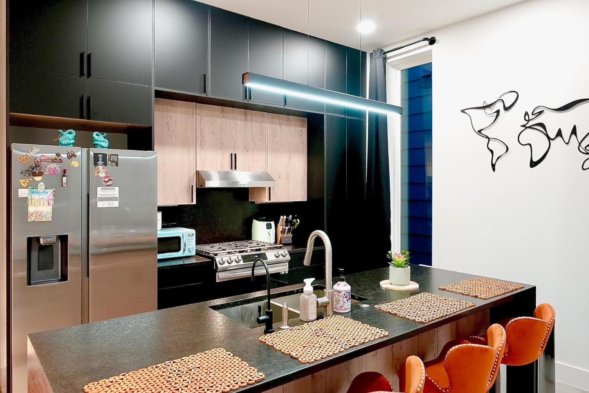 3 Mi To Dtwn Modern Townhome With Yard In Houston Ngoại thất bức ảnh